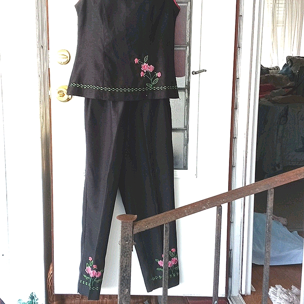 Silk nicely hand stiched pant outfit